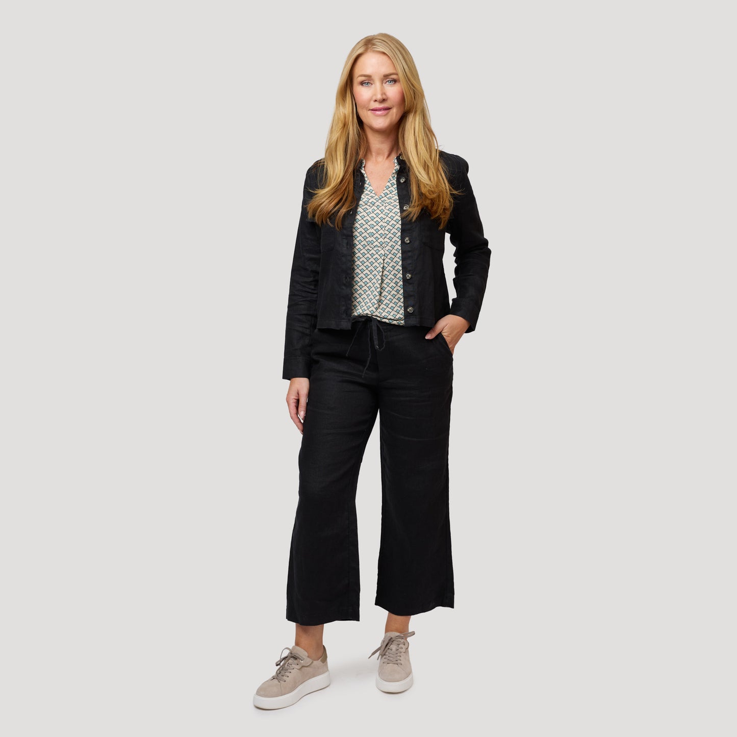 Emily linnejacka - Svart