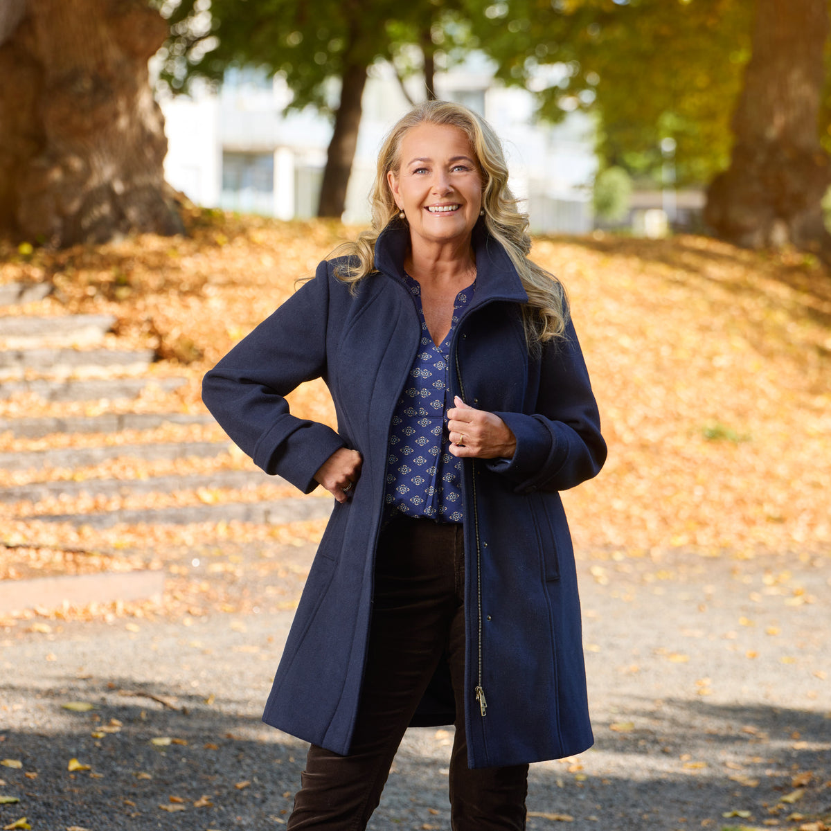 Hilma kappa - Mörkblå