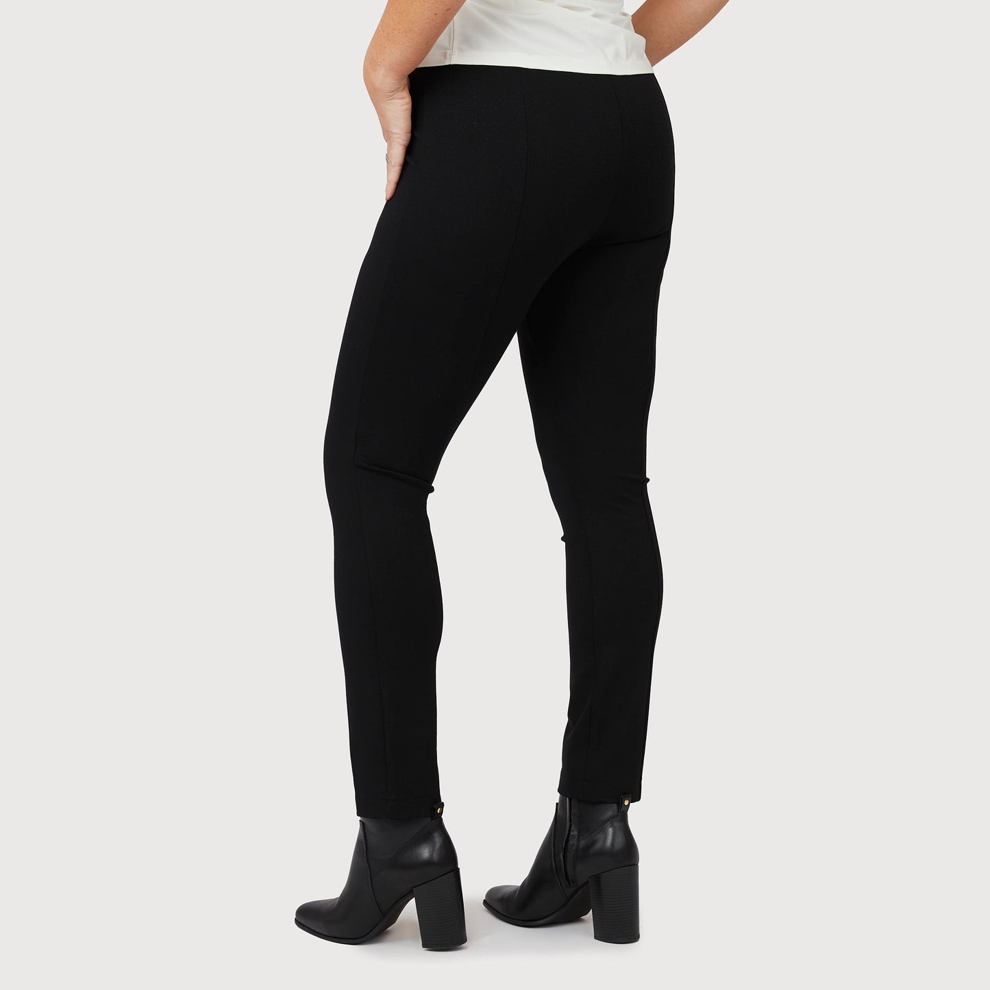 Jenna leggingsit - mustat